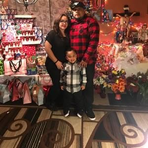 Meet your Posher, Marcos